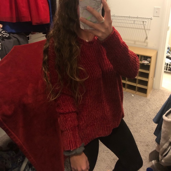 Red sweater from marshals - Picture 2 of 4